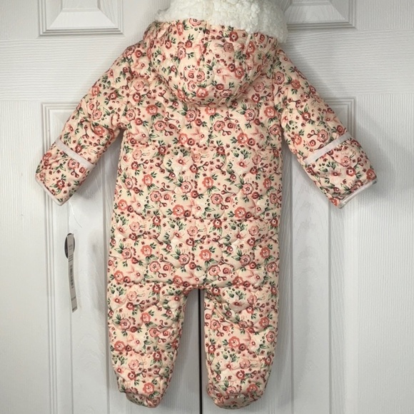 NWT Nicole Miller New York- Hooded Snowsuit One Piece Pink Floral 3/6M - Picture 9 of 16